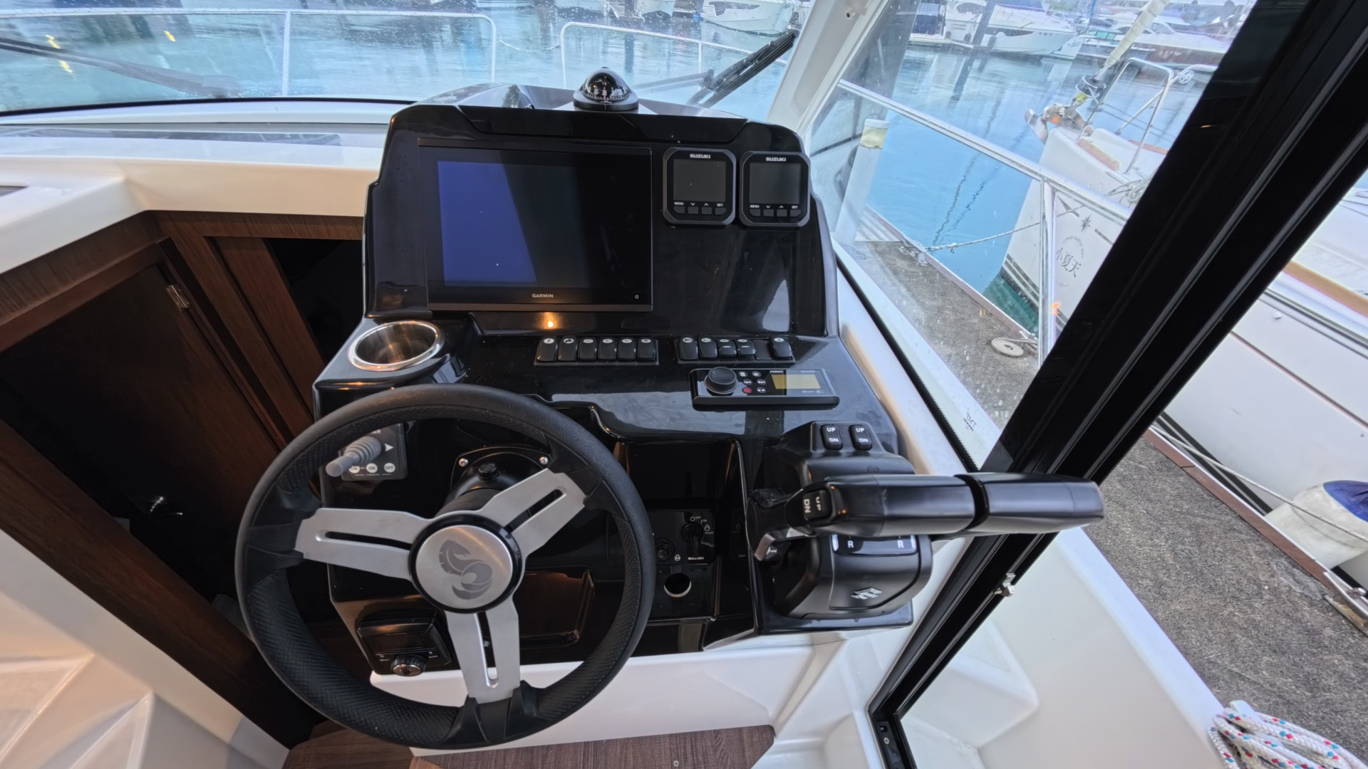 Beneteau A9